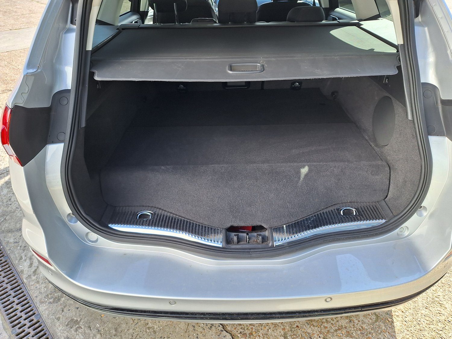 Ford Mondeo foto 11