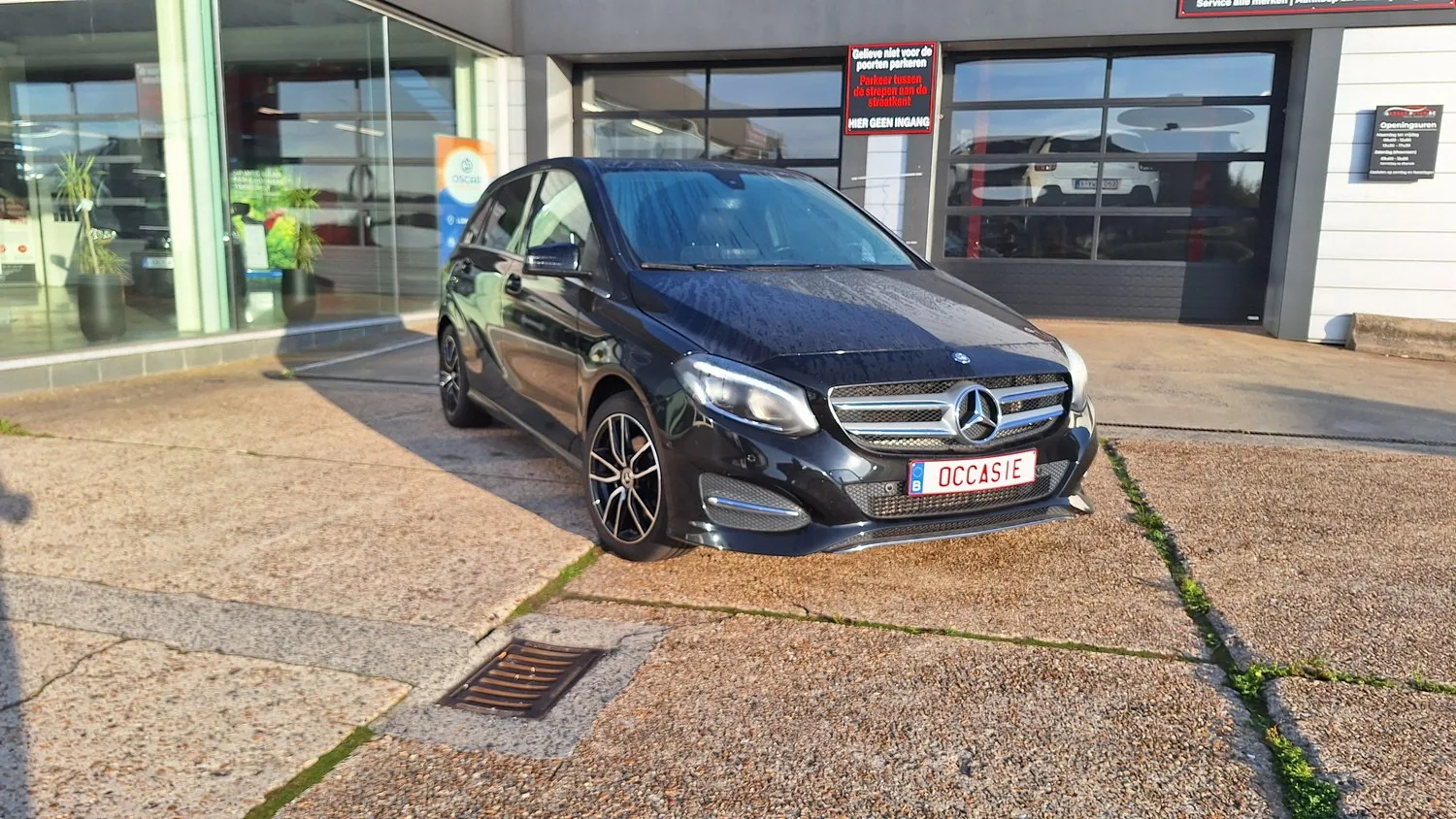 Mercedes B 180 benzine 2016