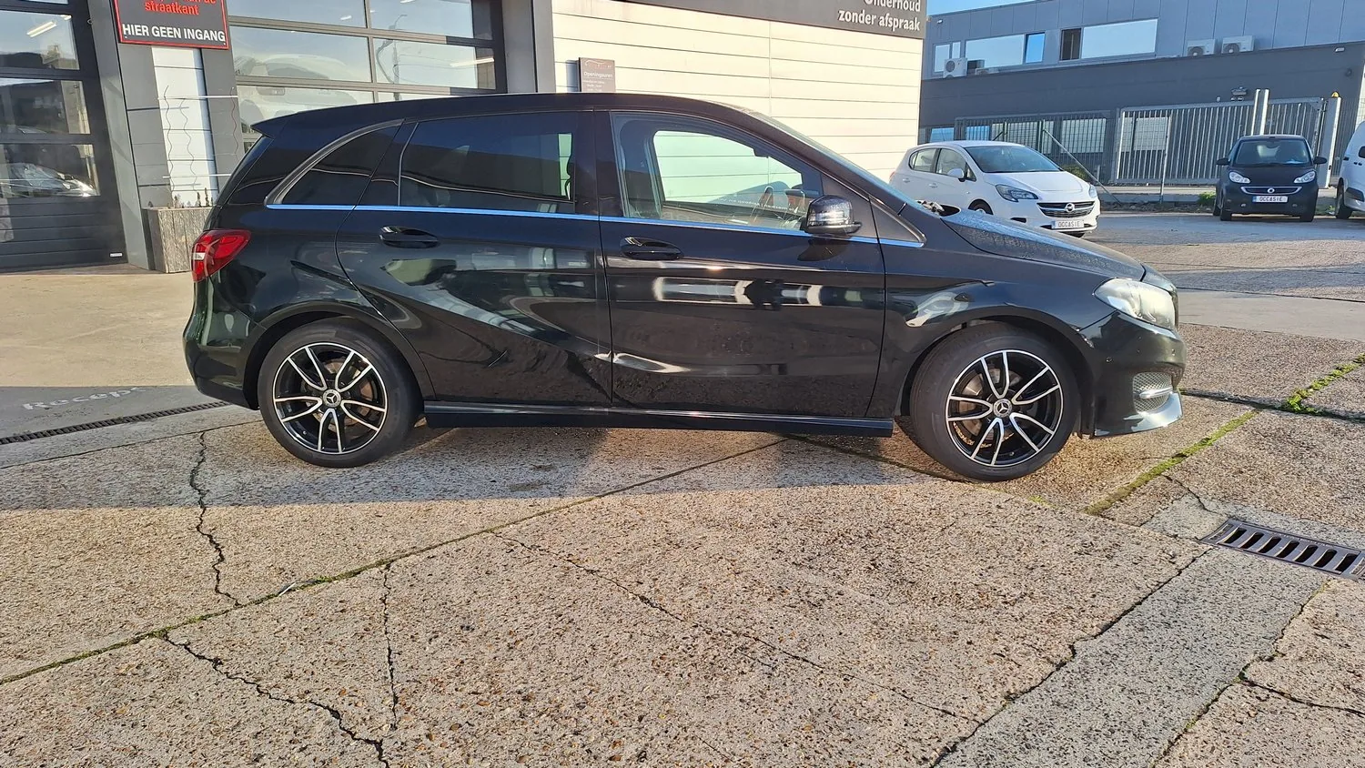 Mercedes B 180 foto 17