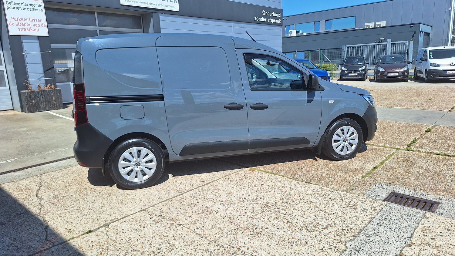 Renault Express foto 2