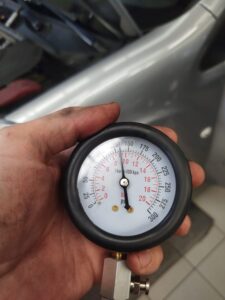olieverbruik oplossen compressietest motor ontkalking garage peter bredene oostende (6)